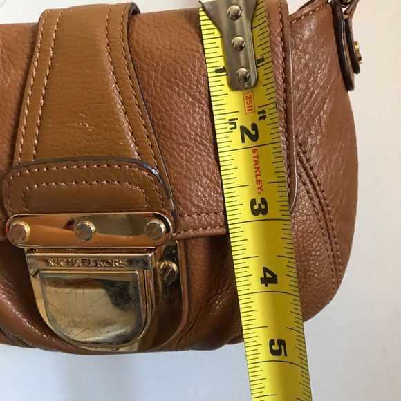 Michael Kors Crossbody Bag - Picture 4 of 8